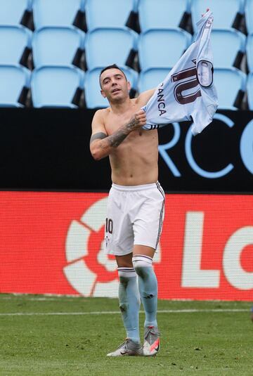 El jugador del Celta, Iago Aspas, celebra el 2-2 al Barcelona.