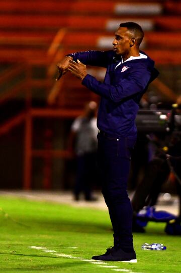 Envigado se impuso 1-0 sobre Junior de Barranquilla en la décima fecha de la Liga BetPlay. Santiago Jiménez anotó el único gol del partido y Sebastián Viera fue una de las figuras. 