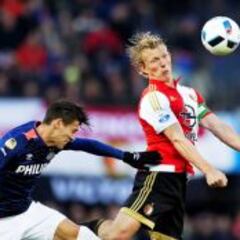 El PSV vuelve a la carga con gol de Moreno; el Porto pincha