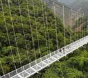 Abre el puente de cristal más largo del mundo