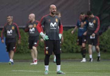 Pepe Reina.