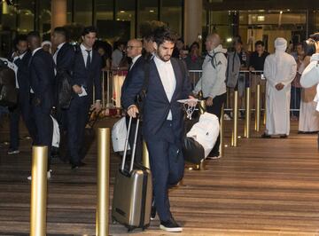 Isco en el aeropuerto de Abu Dabi.