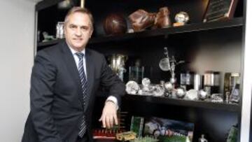 Astiazarán no respondió a las llamadas de AS.