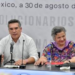 Beatriz Paredes declina: reconoce la victoria de Xóchitl Gálvez para la candidatura del Frente Amplio por México