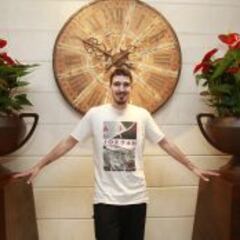 Nando de Colo: “Por mi novia, me pensaría volver a España”