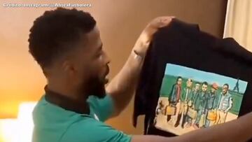 El polémico video de venta de ropa en concentración de Nigeria