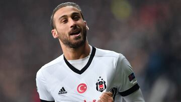 En Inglaterra aseguran que el Valencia quiere a Cenk Tosun