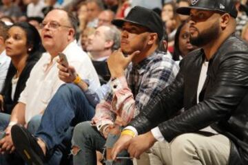 Lewis Hamilton durante el Miami Heat-Dallas Mavericks.