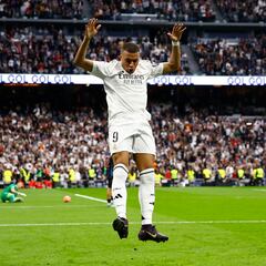 Mbappé enciende una Liga para la historia