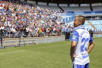 El futbolista japonés, exjugador del Dortmund, lucirá el dorsal 23 a la espalda con el Real Zaragoza.