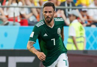 Miguel Layún rechazó a Milan, Celta de Vigo y West Ham