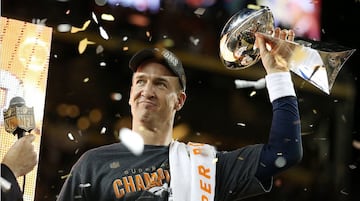 2. Peyton Manning gana el Super Bowl 50.