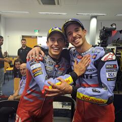 Álex Márquez: “Cambiaría todos mis podios por éste con mi hermano”