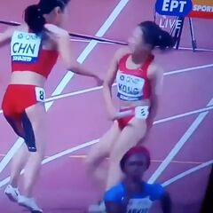 El relevo de las atletas chinas que está dando la vuelta al mundo: corren hacia atrás