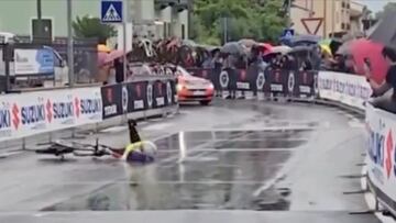 El incidente le mermó el ritmo, pero no le impidió continuar.