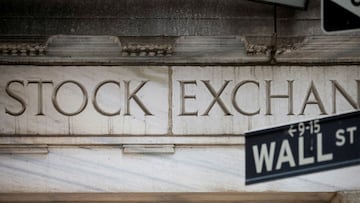 FILE PHOTO: The Wall Street entrance to the New York Stock Exchange (NYSE) is seen in New York City, U.S., November 15, 2022. REUTERS/Brendan McDermid//File Photo