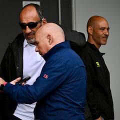 Higuera pide tranquilidad y anuncia que el Racing hará 5 o 6 fichajes