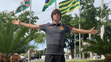 Pablo Moreno posó ayer para AS en el hotel de concentración.