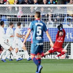 Courtois se vuelve más eficiente tras la confianza de Solari