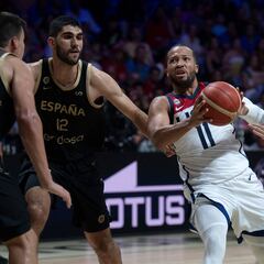 The USMBT beats Spain in Malaga