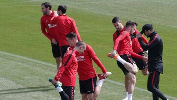 Los jugadores del Atlético en el entrenamiento.
