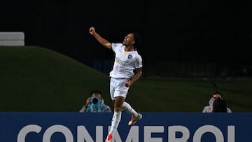 El campeón asalta Venezuela