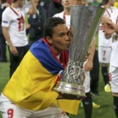 Bacca quiere repetir: así fue su rol en la final de la UEL de 2014