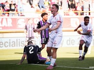 Cultural-Real Valladolid, temporada 25-26, Michelin, tras desviar el tiro de Chacón que acaba en gol.