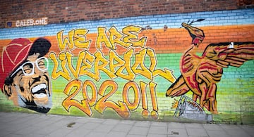 Mural con la cara de Klopp que conmemora el título de la Premier League logrado por el equipo inglés en la temporada 2019-20.