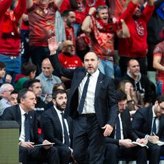 Chus Mateo: “Nos ha venido bien perder, esto no acaba hasta que cante la gorda”