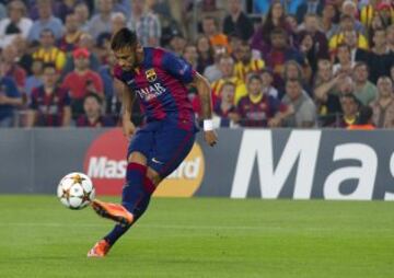 1-0. Neymar anota el primer tanto