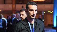 Maradona: "Scaloni no puede ni dirigir el tráfico"