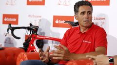 Miguel Indurain, durante una charla del Banco Santander.