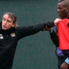 Mancini: "Balotelli es un idiota"