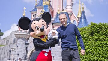 Iniesta en Eurodisney