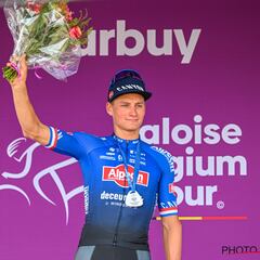 Van der Poel no sufre para certificar su triunfo en la general belga