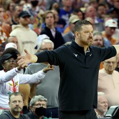 Who will coach the Texas Longhorns following the firing of head coach Chris Beard?