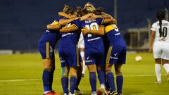 Boca arrasa a Deportivo Trópico y es líder del Grupo B