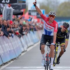 Van der Poel se confirma en A Través de Flandes