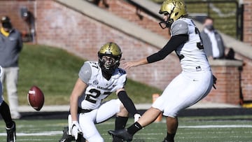 Fuller, quien fue campeona con los Commodores este a&ntilde;o en el equipo de soccer femenil. estuvo a cargo de una patada de despeje en el encuentro entre Vanderbilt y Mizzou.