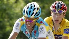 Contador vence en Huez, pero no despega a Brajkovic