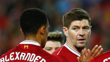 SYDNEY, AUSTRALIA - Wednesday, May 24, 2017: Liverpool's Steven Gerrard i with Trent Alexander-Arnold, Daniel Sturridge and Ben Woodburn during a post-season friendly match against Sydney FC at the ANZ Stadium. (Pic by Jason O'Brien/Propaganda)