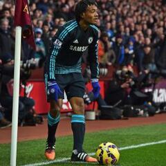 A los 79' Cuadrado hizo su debut oficial con el Chelsea