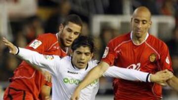 Maradona convoca a Banega para el amistoso ante Cataluña, en sustitución de Mascherano