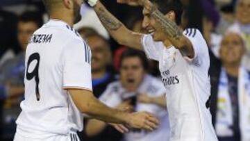 Benzema, con Di María.