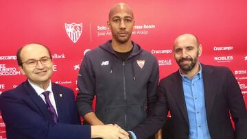 Nzonzi renueva con el Sevilla hasta 2020