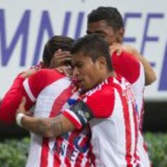 Chivas y Cruz Azul vencieron a Leones Negros y Atlante