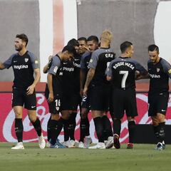 André Silva amarga la vuelta del Rayo a Primera con un hat-trick