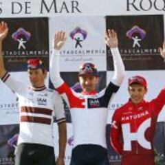 Leigh Howard gana una prueba mutilada por el fortísimo viento