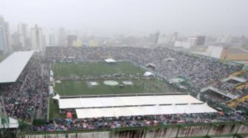 Estadio Arena Condá de Chapecó donde se despide la afición de los jugadores y miembros del Chapecoense, víctimas del trágico accidente.